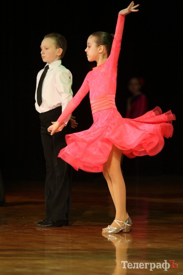 В Кременчуге прошли всеукраинские соревнования по спортивным танцам «Кубок мэра» В Кременчуге прошли всеукраинские соревнования по спортивным танцам «Кубок мэра»