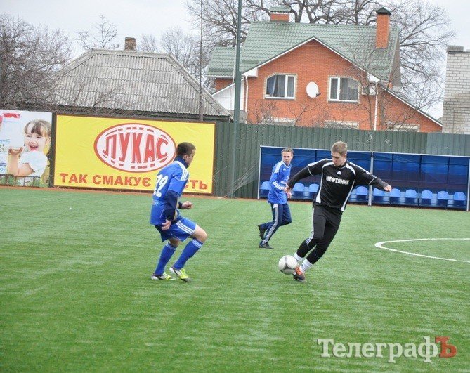 ФУТБОЛ. Восемь сильнейших команд продолжили борьбу за «Кубок мэра» ФУТБОЛ. Восемь сильнейших команд продолжили борьбу за «Кубок мэра»