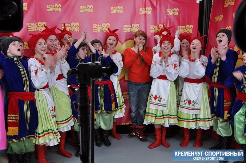 Кременчугский коллектив «Фурор» пробился во II тур «Крок до зірок» Кременчугский коллектив «Фурор» пробился во II тур «Крок до зірок»