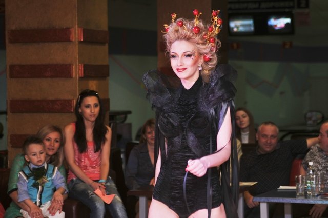 Лучшие парикмахеры Кременчуга сразились за «Кубок FRESH-стилистов» Лучшие парикмахеры Кременчуга сразились за «Кубок FRESH-стилистов»