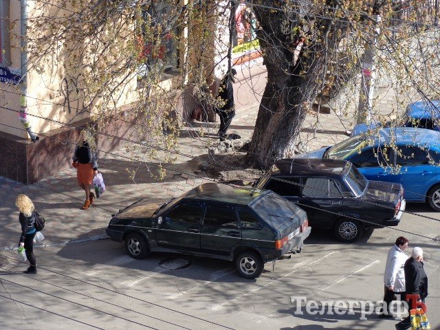 Чудеса кременчугской парковки: RYNOK STYLE Чудеса кременчугской парковки: RYNOK STYLE