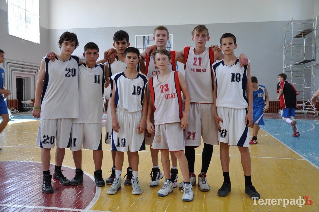 «Нефтехим» - чемпион Полтавщины по баскетболу «Нефтехим» - чемпион Полтавщины по баскетболу