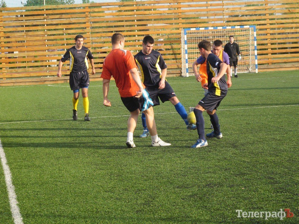 Стартовал летний чемпионат по мини-футболу Стартовал летний чемпионат по мини-футболу