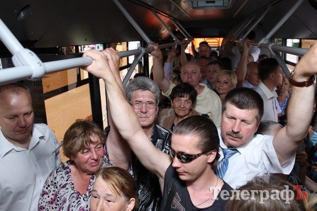 В Кременчуг на маршруты выехали новые троллейбусы В Кременчуг на маршруты выехали новые троллейбусы