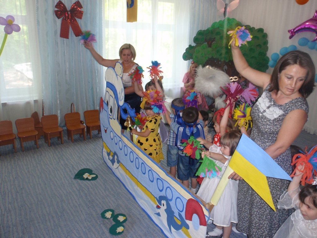 Нардеп Шаповалов приехал в Дом ребенка не с пустыми руками Нардеп Шаповалов приехал в Дом ребенка не с пустыми руками