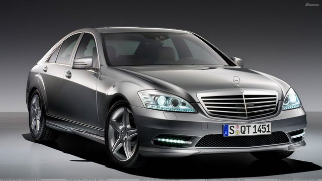 Кременчуцький АВТОЖИР: Наші багатії їздять на авто вартістю від мільйона гривень Кременчуцький АВТОЖИР: Наші багатії їздять на авто вартістю від мільйона гривень