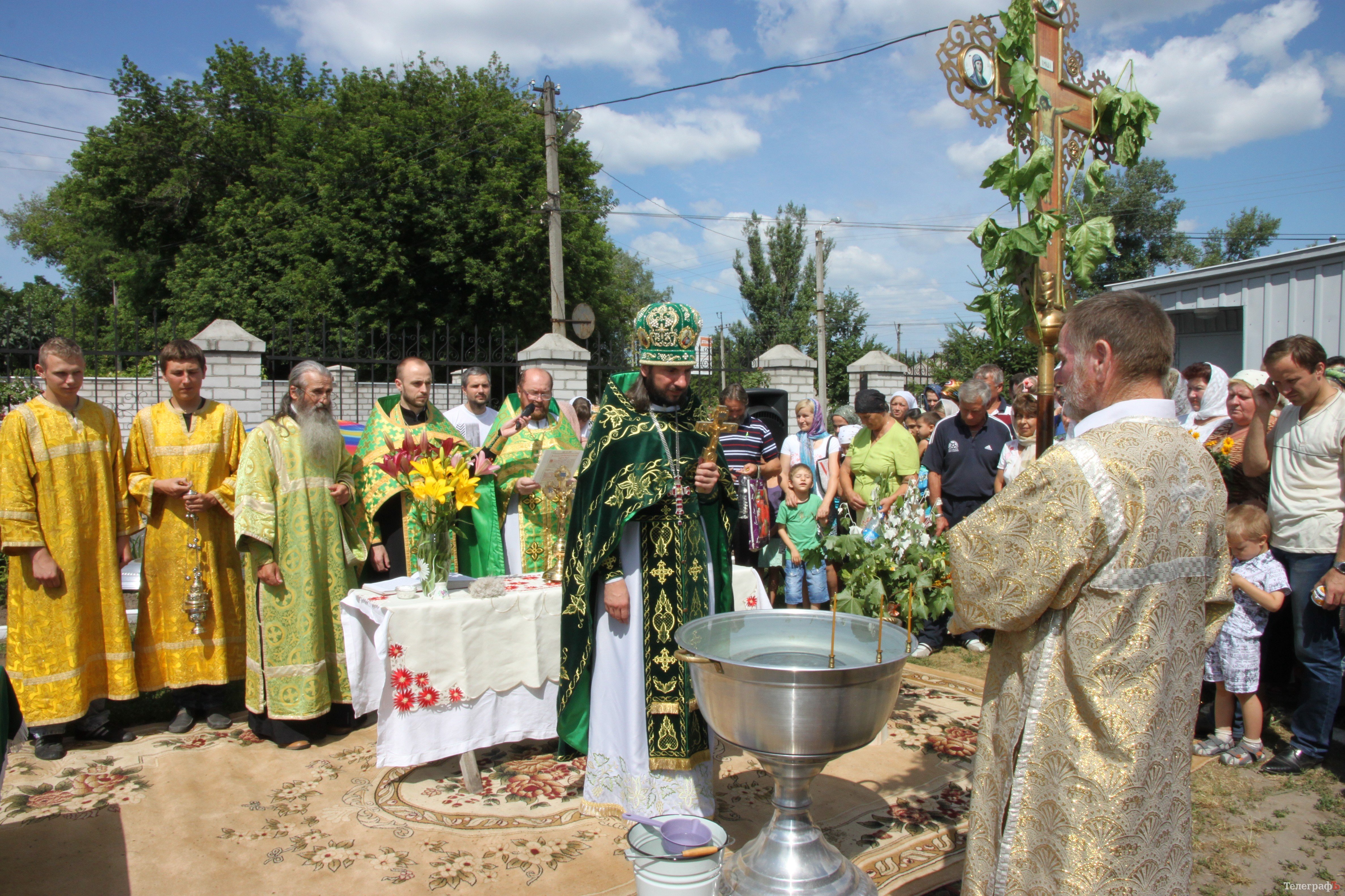 Троица в Кременчуге Троица в Кременчуге