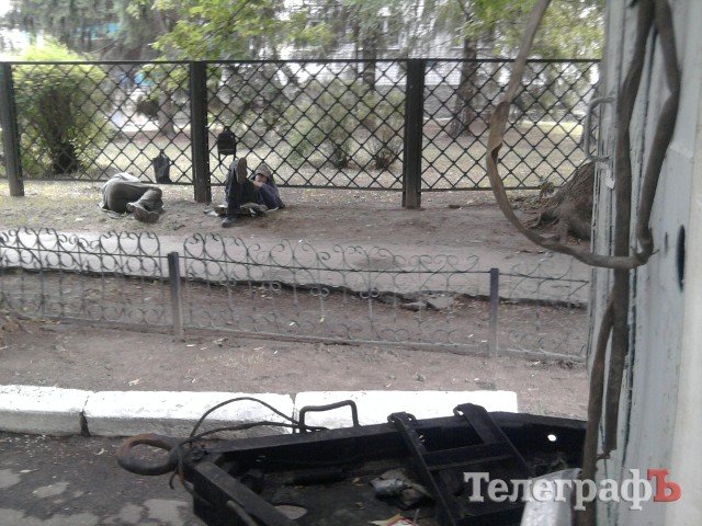 Грустный прикол нашего городка: отдых суровых кременчугских работяг Грустный прикол нашего городка: отдых суровых кременчугских работяг