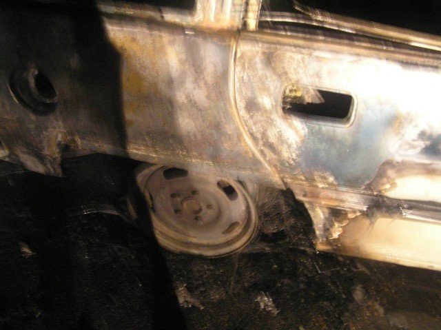 В Кременчуге в субботу, 3 августа, горело три автомобиля В Кременчуге в субботу, 3 августа, горело три автомобиля