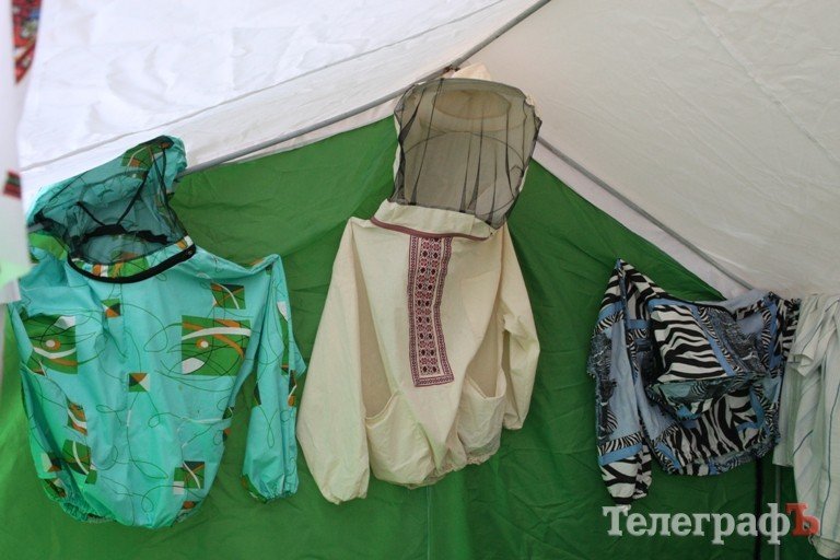 Как пасечники в Кременчуге ярмаркуют Как пасечники в Кременчуге ярмаркуют