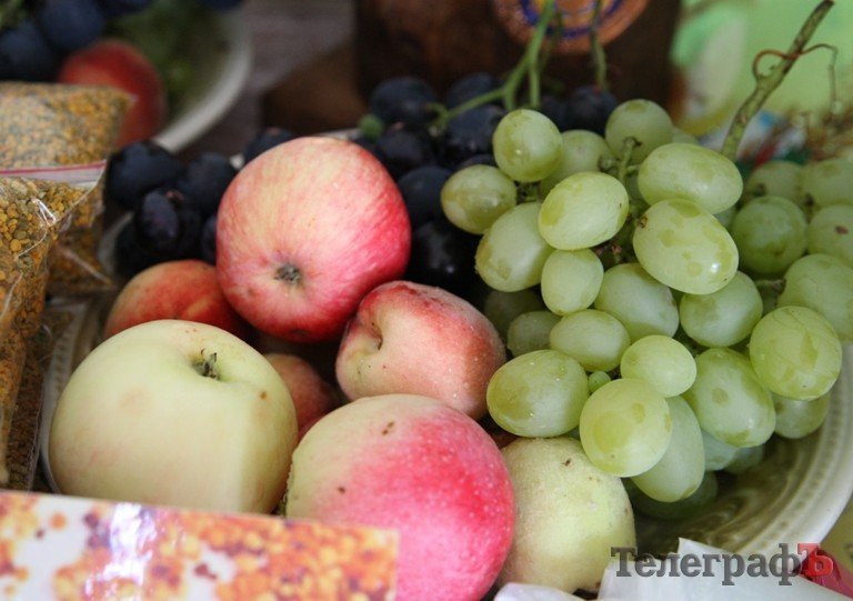 Как пасечники в Кременчуге ярмаркуют Как пасечники в Кременчуге ярмаркуют