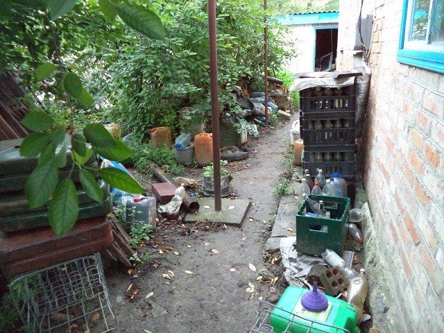 Почти 400 л подпольного алкоголя изъяла налоговая под Кременчугом Почти 400 л подпольного алкоголя изъяла налоговая под Кременчугом