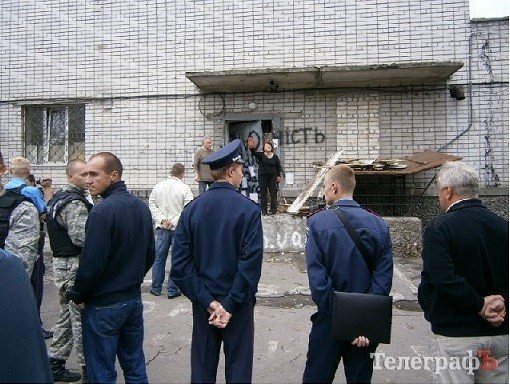 В Кременчуге вокруг “Сакса” снова развернулись «боевые действия» В Кременчуге вокруг “Сакса” снова развернулись «боевые действия»