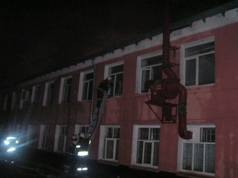 Ночью в Кременчуге горел Крюковский вагонзавод Ночью в Кременчуге горел Крюковский вагонзавод