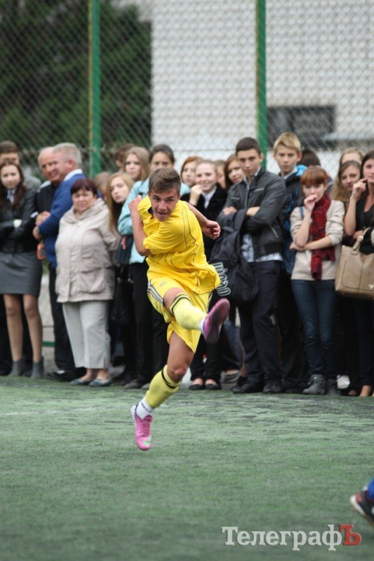 Футболисты школы №1 победили в турнире среди городских команд Футболисты школы №1 победили в турнире среди городских команд