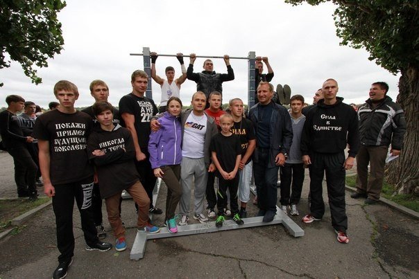 Extreme-zone 2013: Street Workout Extreme-zone 2013: Street Workout