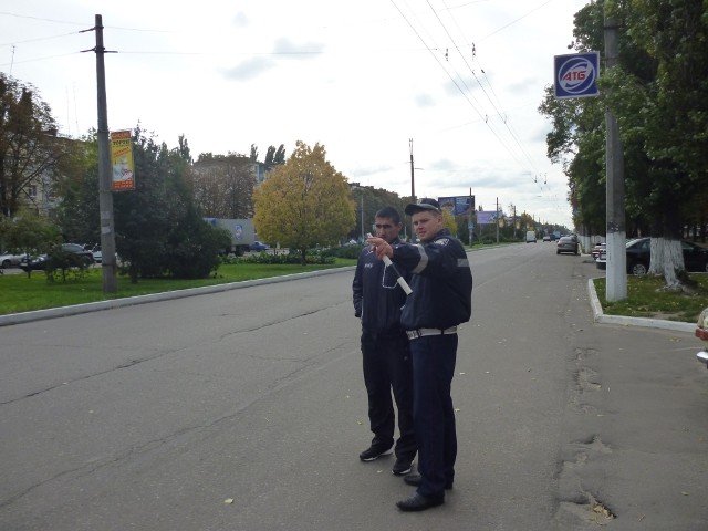 Кременчугская ГАИ пугала пешеходов-нарушителей фотографиями ДТП Кременчугская ГАИ пугала пешеходов-нарушителей фотографиями ДТП