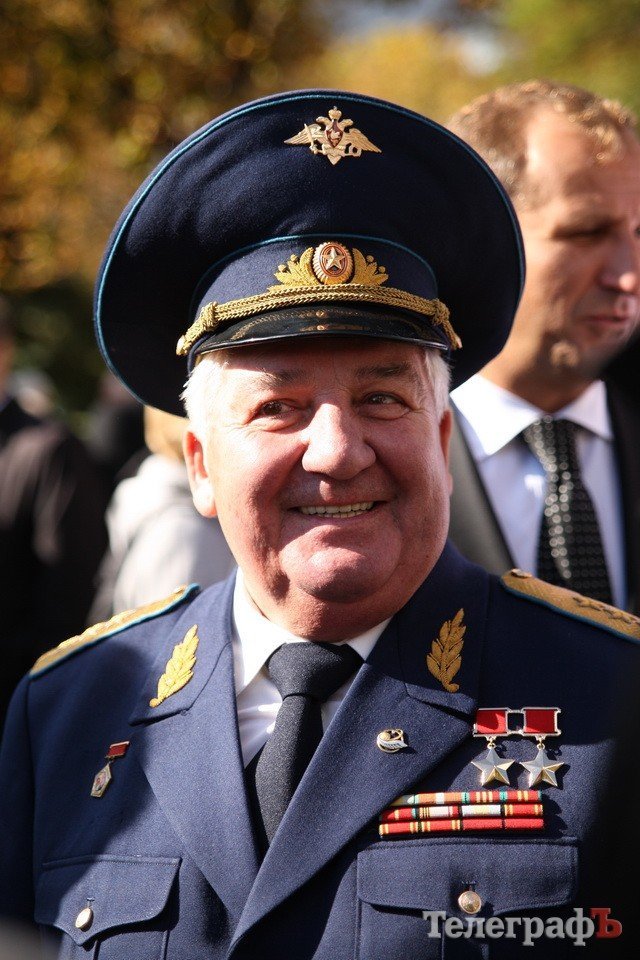 Інтерв'ю з Почесним громадянином Кременчука, знаменитим космонавтом Климуком Інтерв'ю з Почесним громадянином Кременчука, знаменитим космонавтом Климуком