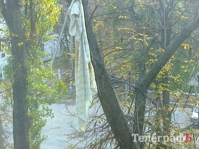 Приколы нашего городка: Осторожно! Летающая мебель! Приколы нашего городка: Осторожно! Летающая мебель!