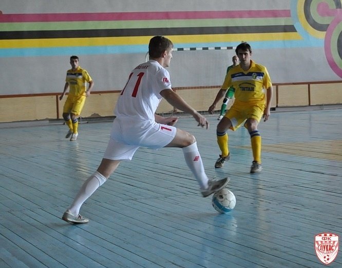 ФК "Лукас" разгромил "Титан-Зарю" из Покровского ФК "Лукас" разгромил "Титан-Зарю" из Покровского