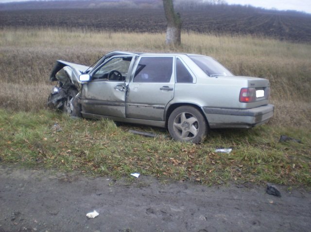 По дороге в Полтаву депутат кременчугского горсовета попал в ДТП: три человека в больнице По дороге в Полтаву депутат кременчугского горсовета попал в ДТП: три человека в больнице