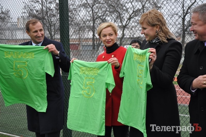 В 5-й гимназии открыли новый спорткомплекс В 5-й гимназии открыли новый спорткомплекс