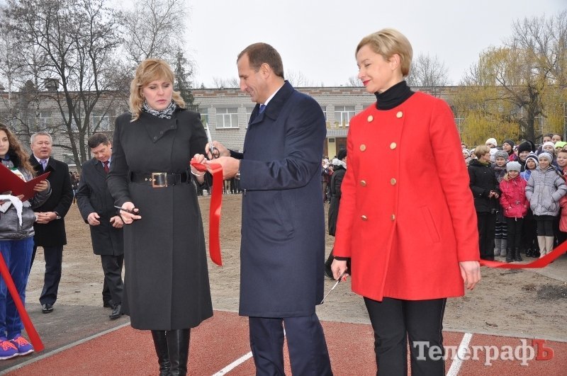 В 5-й гимназии открыли новый спорткомплекс В 5-й гимназии открыли новый спорткомплекс