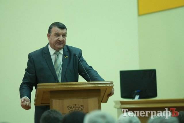 Бугайчук назвал Стасюка «дедом Щукарем» Бугайчук назвал Стасюка «дедом Щукарем»