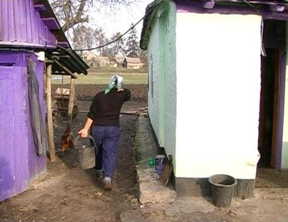 Россиянка и ее беременная дочь были в рабстве на Полтавщине Россиянка и ее беременная дочь были в рабстве на Полтавщине