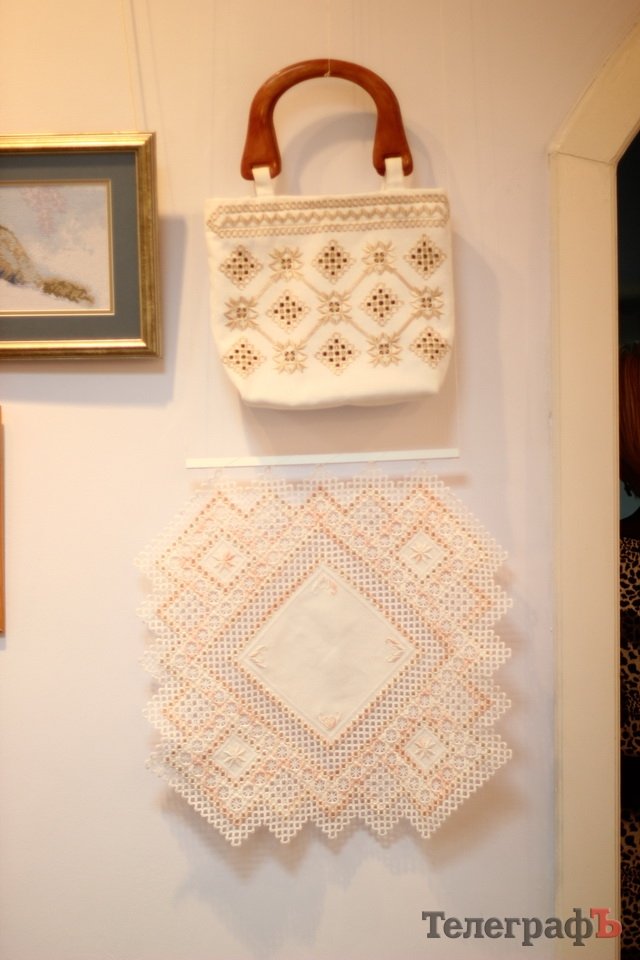 В Кременчуге открылась выставка вышивки В Кременчуге открылась выставка вышивки