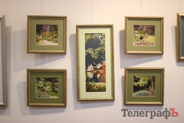 В Кременчуге открылась выставка вышивки В Кременчуге открылась выставка вышивки