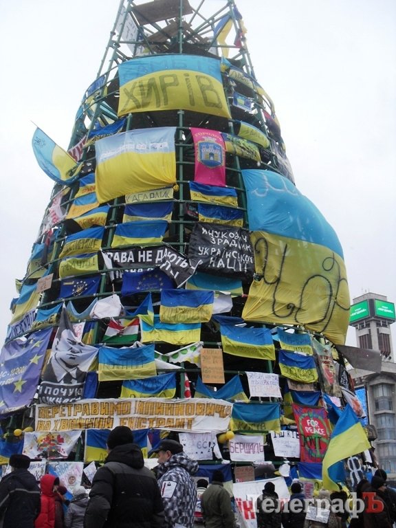 Один вечір на Євромайдані - український Постапокаліпсис Один вечір на Євромайдані - український Постапокаліпсис