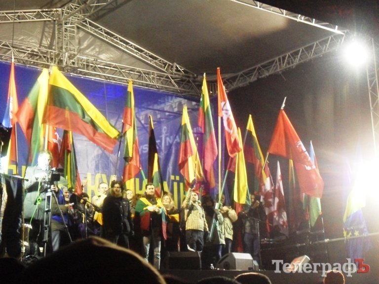 Один вечір на Євромайдані - український Постапокаліпсис Один вечір на Євромайдані - український Постапокаліпсис