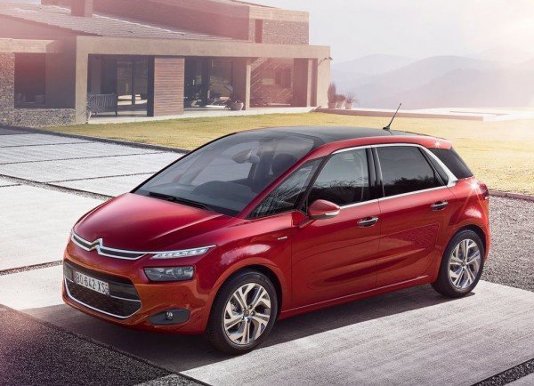 Авторынок Украины в 2014 году обещает быть щедрым на новинки Авторынок Украины в 2014 году обещает быть щедрым на новинки