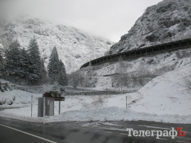 Швейцарія - країна гір, «пряничних будиночків» та… бункерів Швейцарія - країна гір, «пряничних будиночків» та… бункерів