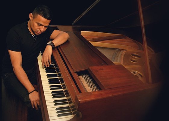 15 февраля. Марк Гросс и Бенито Гонзалес в Кременчуге 15 февраля. Марк Гросс и Бенито Гонзалес в Кременчуге