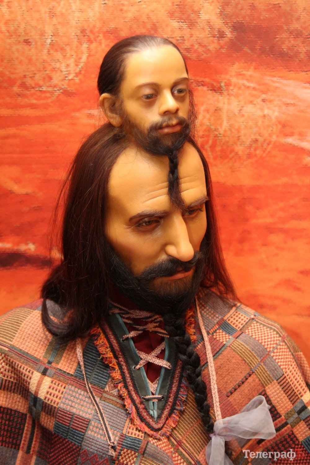 Двуглавый Паскуаль и грудь порноактрисы в Кременчуге Двуглавый Паскуаль и грудь порноактрисы в Кременчуге