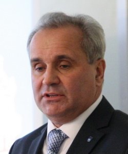 Ре-во-лю-ція! Кременчук Ре-во-лю-ція! Кременчук