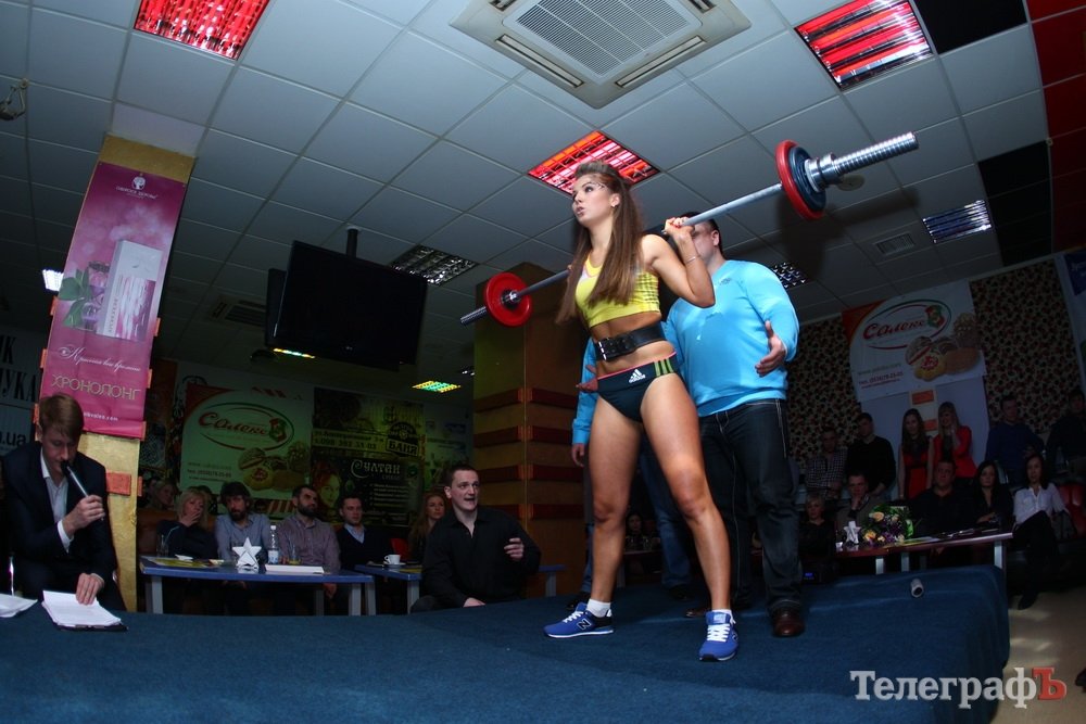 В Кременчуге состоялась горячая битва диких амазонок В Кременчуге состоялась горячая битва диких амазонок