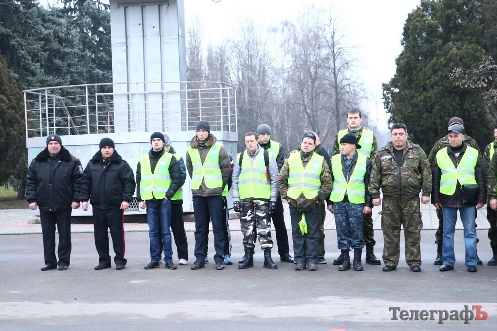 Кременчугской Самообороне выдали светоотражающие жилеты Кременчугской Самообороне выдали светоотражающие жилеты