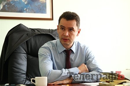 Клиенты «АвтоКрАЗбанка» взяли в осаду кабинет управляющего Клиенты «АвтоКрАЗбанка» взяли в осаду кабинет управляющего