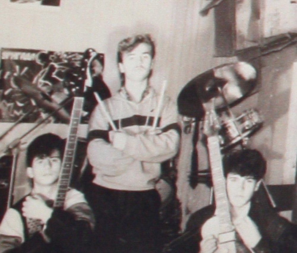 «Нас заставляли петь комсомольские песни» «Нас заставляли петь комсомольские песни»