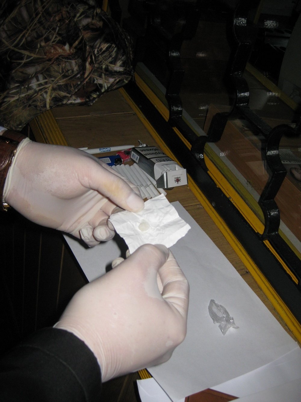 У тюремного фельдшера в Кременчуге нашли наркотики У тюремного фельдшера в Кременчуге нашли наркотики