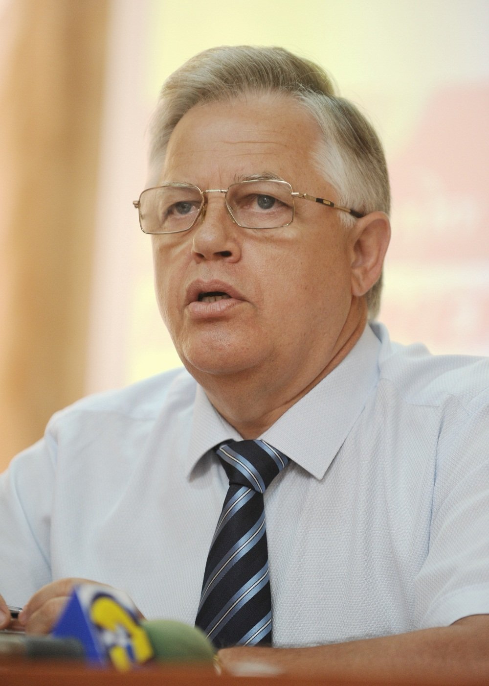 Что объединяет с Россией кандидатов Симоненко, Королевскую, Царева Что объединяет с Россией кандидатов Симоненко, Королевскую, Царева