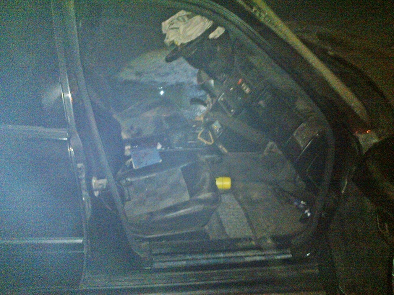 В Кременчуге Mercedes врезался в столб - есть пострадавший В Кременчуге Mercedes врезался в столб - есть пострадавший