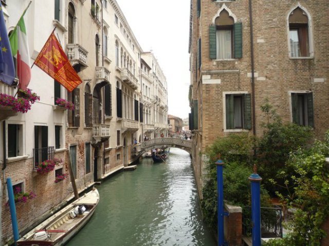 Победители конкурса «Самая креативная свадьба» поделились впечатлениями от поездки в Европу Победители конкурса «Самая креативная свадьба» поделились впечатлениями от поездки в Европу