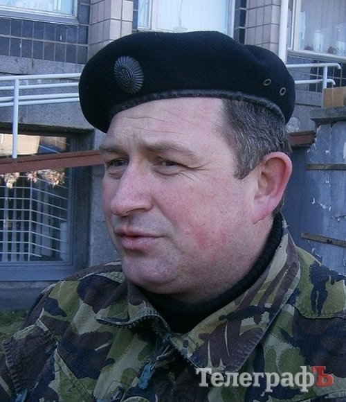 В Кременчуге разделили самооборону – на орловскую и касаткинскую В Кременчуге разделили самооборону – на орловскую и касаткинскую