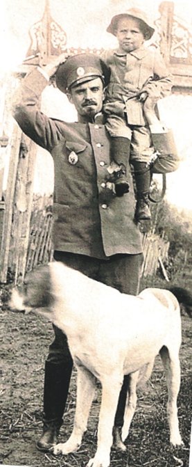 Життя чудових кременчужан: Константинович - Лікар, який залишився, коли всі втекли Життя чудових кременчужан: Константинович - Лікар, який залишився, коли всі втекли