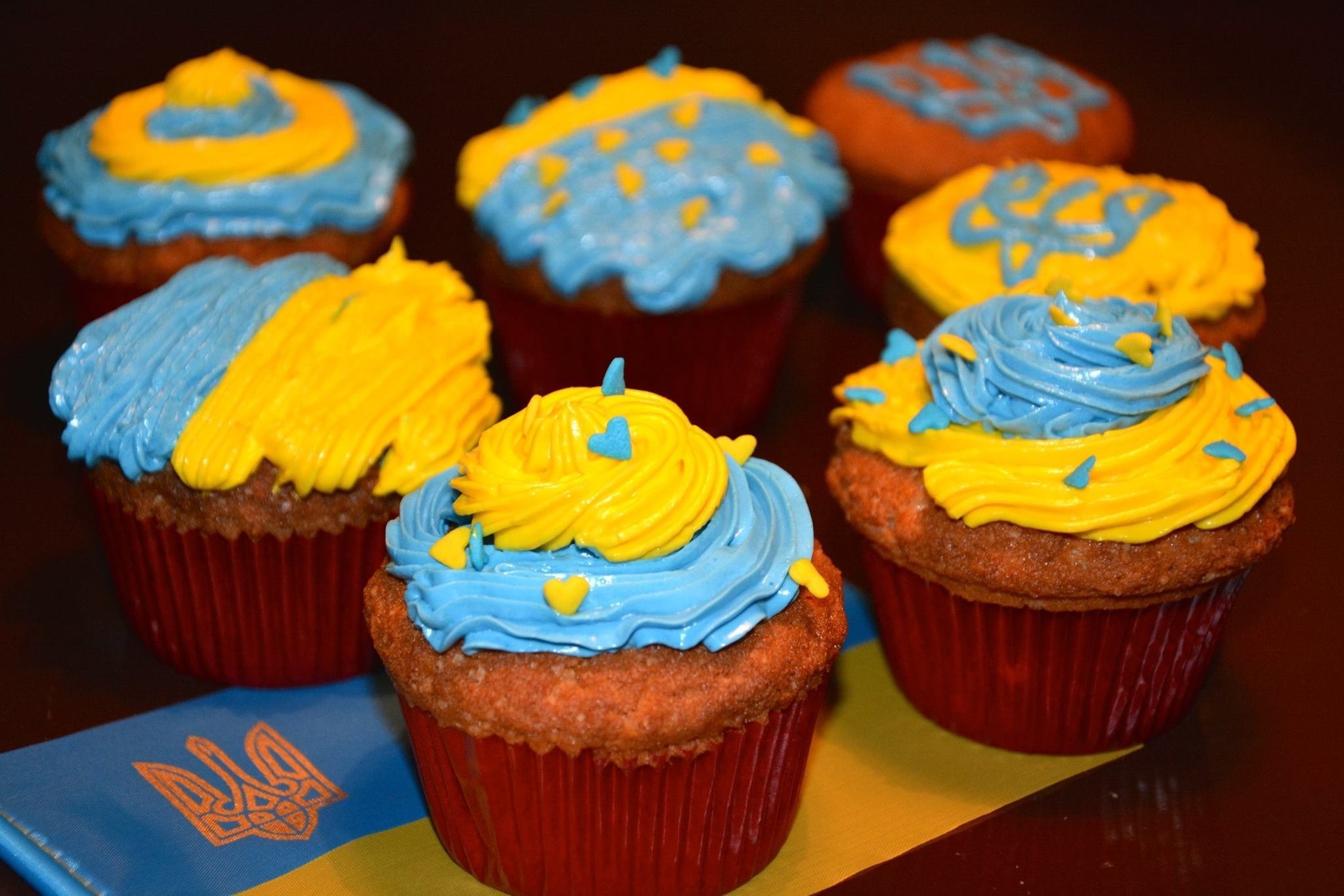 "Паровоз паб" и бильярдный клуб "Бинго" провели благотворительную акцию ко Дню Независимости "Паровоз паб" и бильярдный клуб "Бинго" провели благотворительную акцию ко Дню Независимости