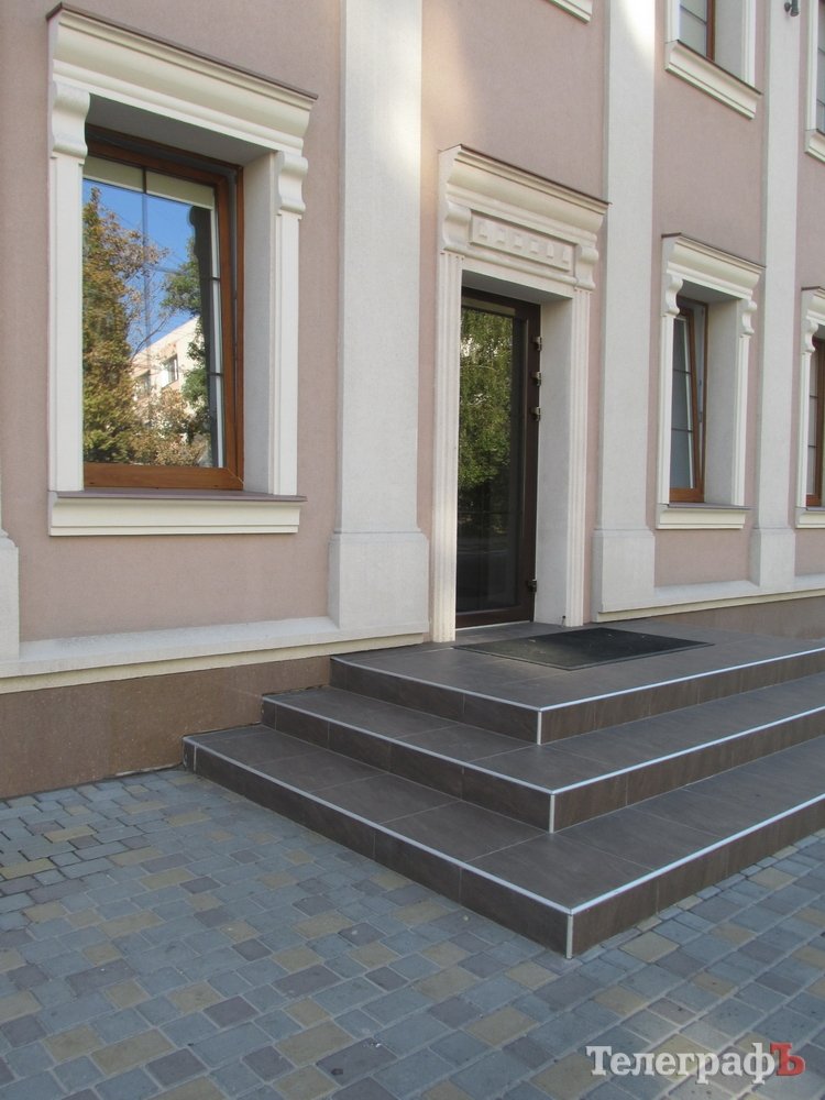 КРАЩИЙ ФАСАД підприємства КРАЩИЙ ФАСАД підприємства